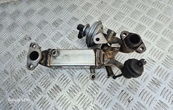 BMW X3 E83 EGR valve cooler 7805717