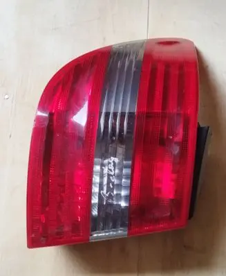 Mercedes-Benz A W169 Front seat light A169820