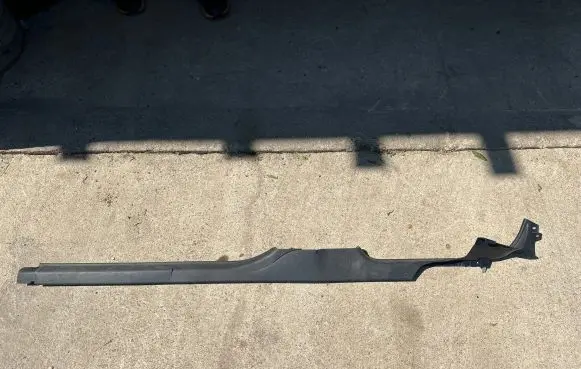 Audi A4 S4 B5 8D Front sill trim cover 8D0853906