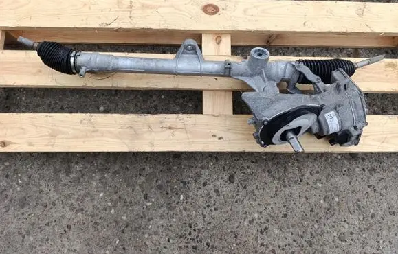 BMW X1 U11 Steering rack
