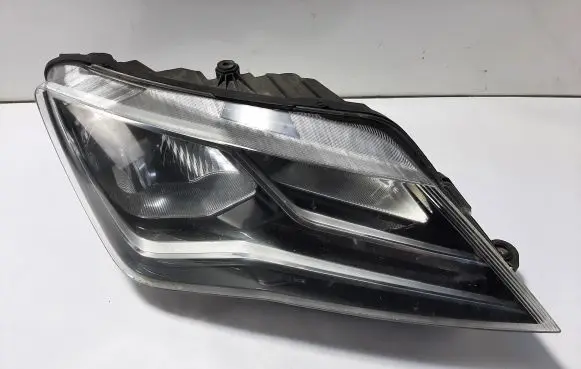 Seat Toledo IV (NH) Headlight/headlamp 6JC941016 90019683