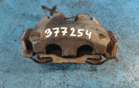 Jeep Grand Cherokee Front brake caliper 68138843AA