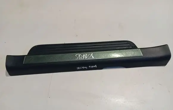 Toyota Yaris Front sill trim cover 679130D020