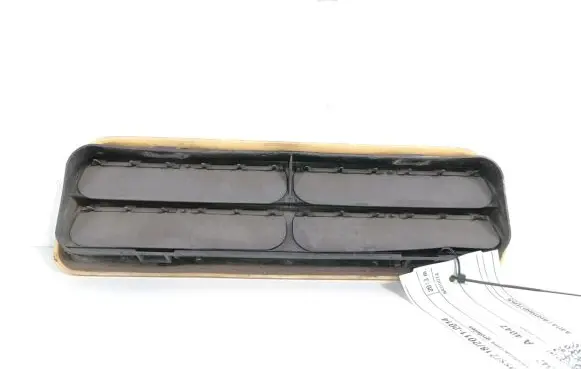 Mercedes-Benz CLS C218 X218 Fender grill A2048300342