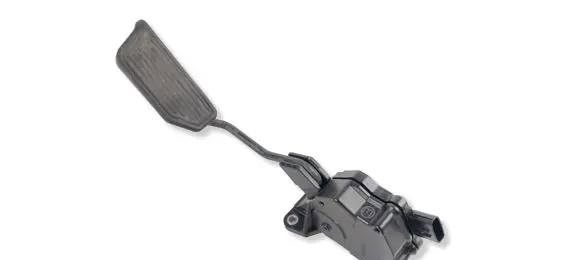 Toyota Prius (XW30) Accelerator throttle pedal 7811047011