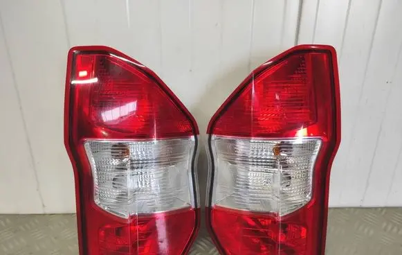 Ford Transit Courier Rear/tail lights ET7613404AF ET7613405AF TWOJEAUTO882182990
