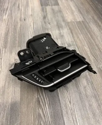 Dashboard side air vent grill/cover trim