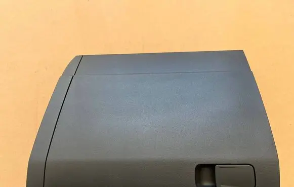 Volkswagen Tiguan Glove box 5NB857101A
