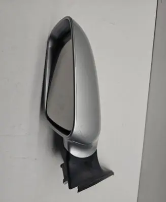 Audi A8 S8 D2 4D Front door electric wing mirror 