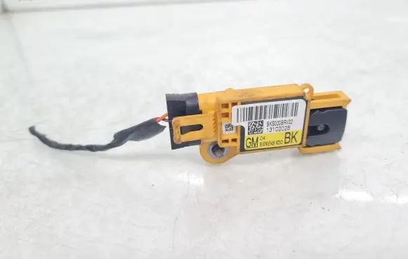 Opel Signum Airbag deployment crash/impact sensor 13102028