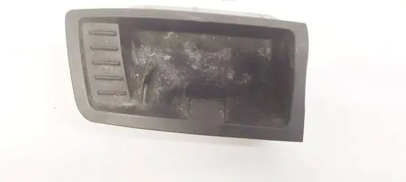 Car ashtray