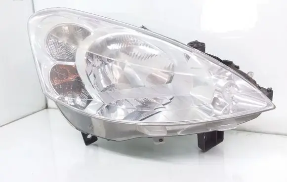 Peugeot Partner Headlight/headlamp 9682829280 89318001