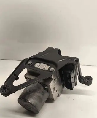 BMW X6 E71 ABS Pump 6798525