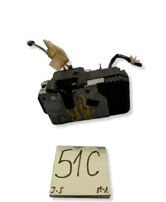 Opel Vectra B Front door lock 24414113