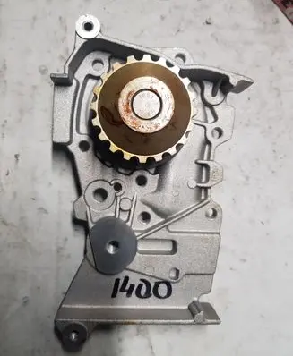 Renault Clio II Water pump P842 7700274330 PA7718
