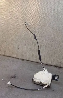 Citroen C5 Front door lock PSA574387