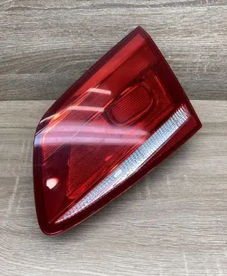 Volkswagen PASSAT B7 Rear/tail lights 3AF945094K
