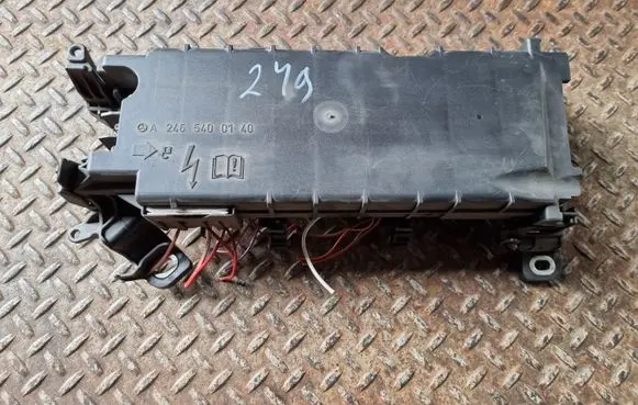 Mercedes-Benz CLA C117 X117 W117 Fuse box set A2465400340