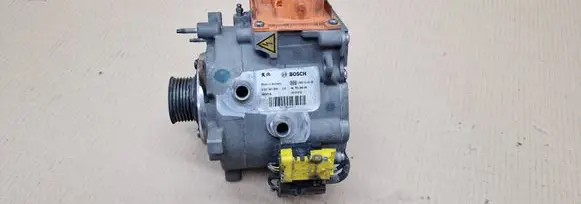 Peugeot 508 RXH Generator/alternator 9676536980