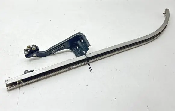 Mercedes-Benz Vito Viano W639 Sliding door bottom rail A6397601647 A639763001