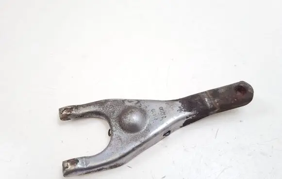 KIA Ceed Clutch release arm fork 4143023200