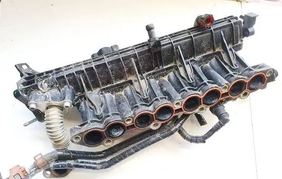 Hyundai i30 Intake manifold