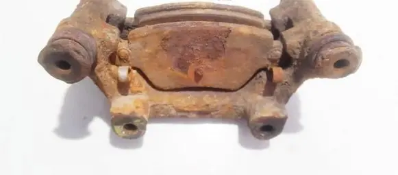 Ford Mondeo Mk III Rear brake caliper
