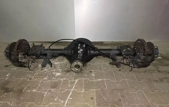 Iveco Daily 6th gen Rear axle beam with reductor 46391717 7186886
