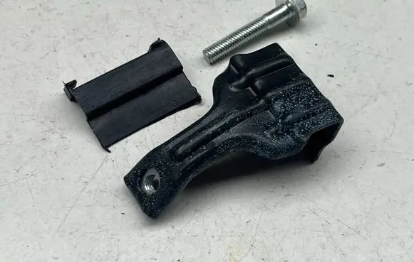 Nissan Micra Rear glass lock/latch Q352 DB35001425
