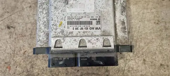 Volkswagen Up Engine control unit/module 0261S08971