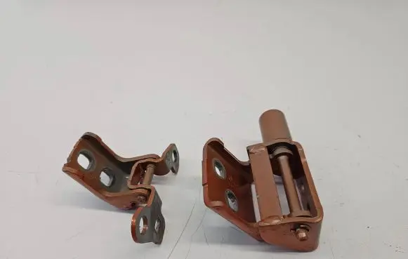 Alpine A110 Front door hinges set 
