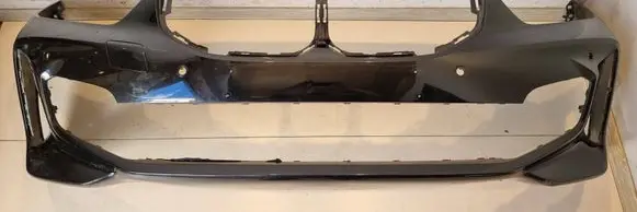 BMW 1 F40 Front bumper 8070928 21163811 3200101