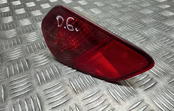 Mitsubishi Outlander Rear fog light 114925R
