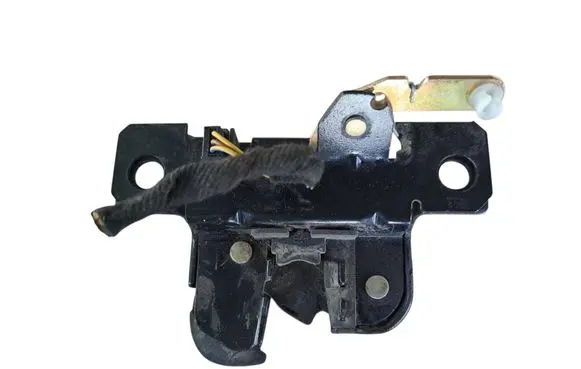 Volkswagen Touareg I Tailgate/trunk/boot lock/catch/latch