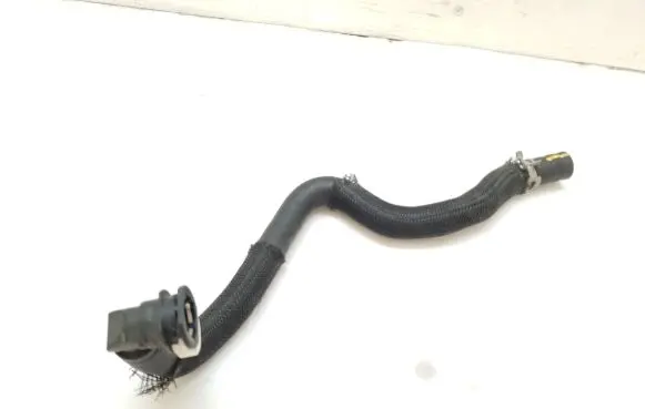 Toyota Yaris Engine coolant pipe/hose