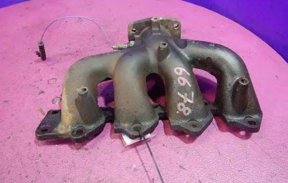 Chevrolet Nubira Exhaust manifold