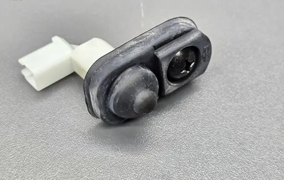 Suzuki Swift II Rear door sensor 