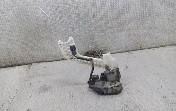 KIA Cerato Rear door lock