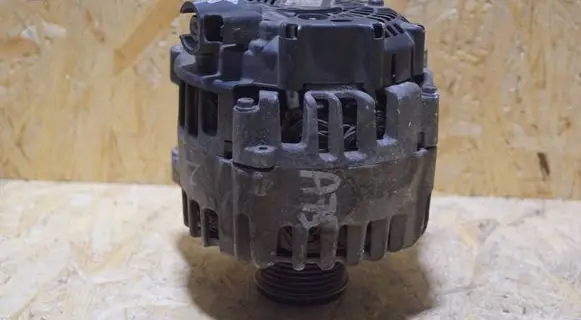 Peugeot 2008 I Generator/alternator 9678048880
