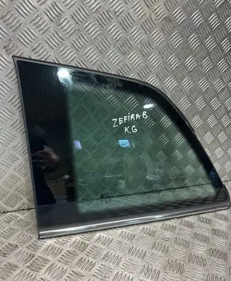 Opel Zafira B Rear side window 13123945