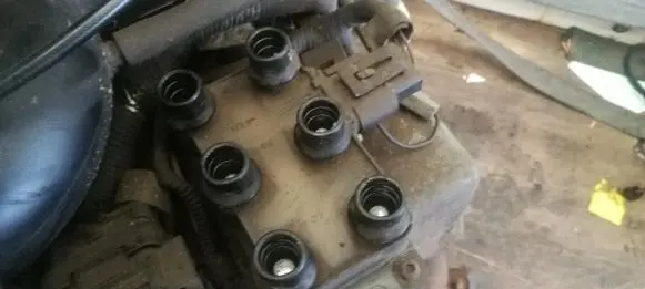 Ford Explorer High voltage ignition coil
