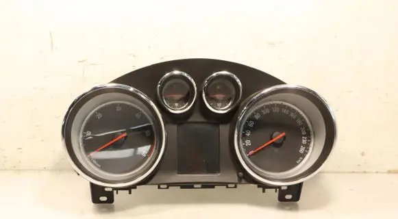 Opel Astra J Clock 600775881