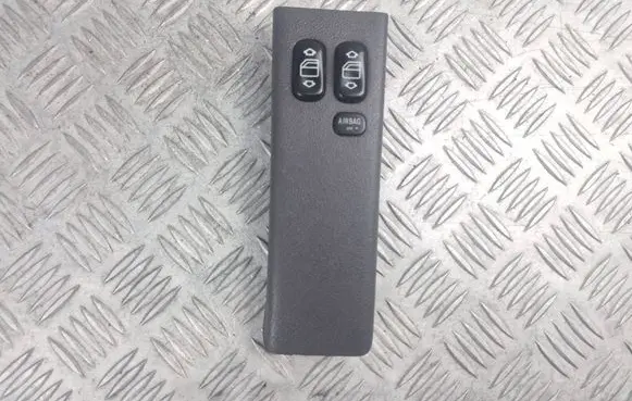 Mercedes-Benz A W168 Electric window control switch 1686830408