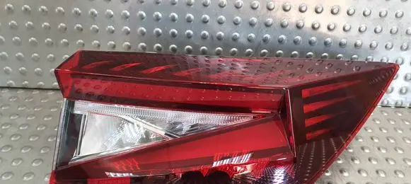 Skoda Enyaq iV Rear/tail lights 5LA945208A