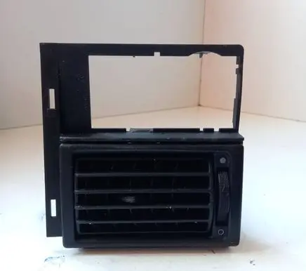 Volkswagen Transporter - Caravelle T4 Dashboard side air vent grill/cover trim 701858255