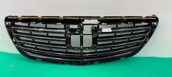 Mercedes-Benz S X222 Maybach Front bumper upper radiator grill A22288004