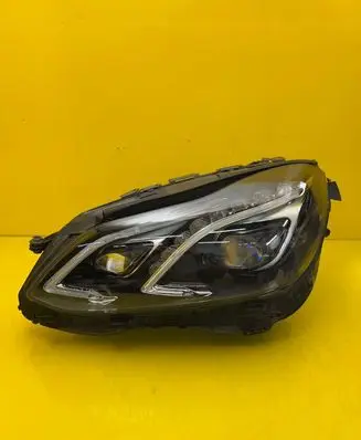 Mercedes-Benz E W212 Headlight/headlamp A2128209759