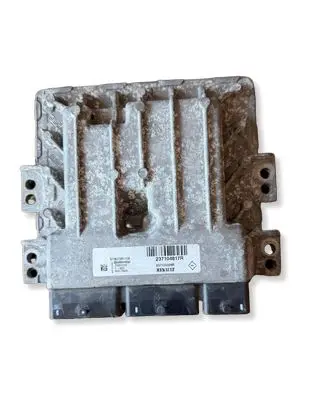 Renault Megane III Engine control unit/module 237104817R 237103328R S180158110A