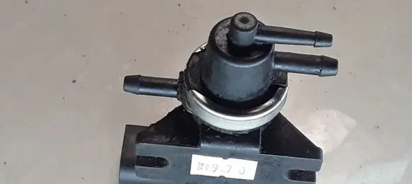 Seat Cordoba (6L) Turbo solenoid valve 1J0906627 72290320