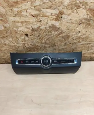 Volvo S90, V90 Climate control unit P31398845